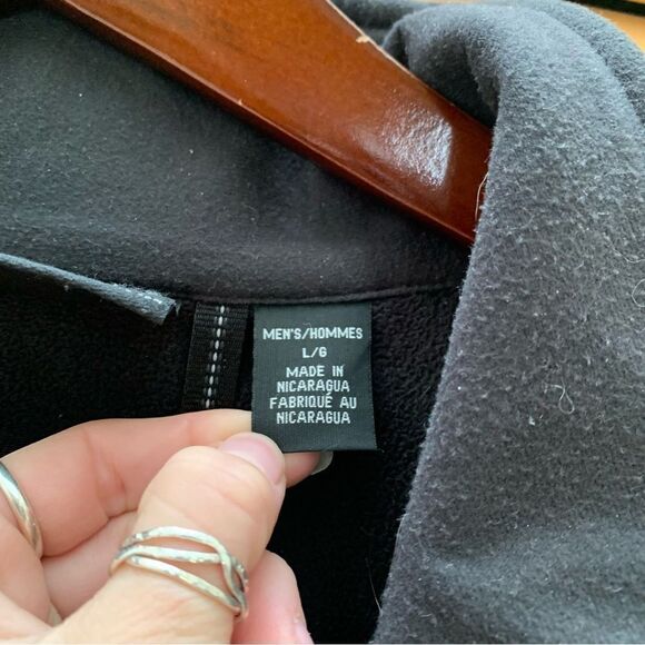 Mountain Hardwear Men’s Black Zip up Jacket size large - Picture 4 of 9